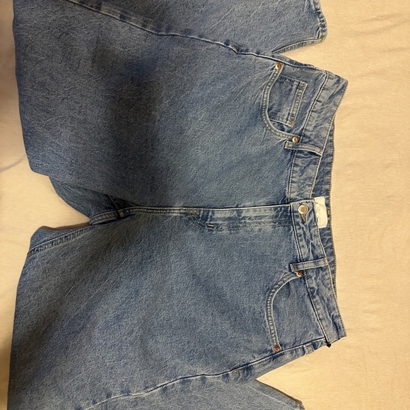 H&M Women’s Denim Jeans Size 16 - Picture 2 of 4